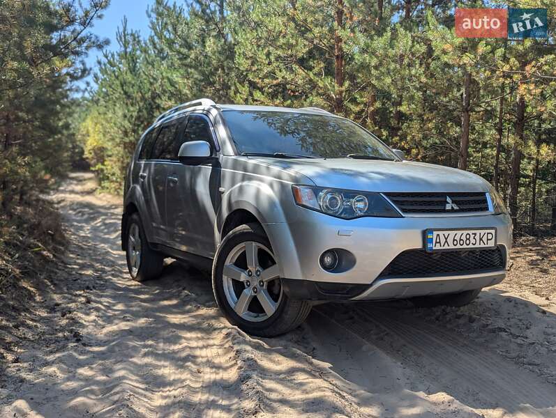 Mitsubishi Outlander XL 2007