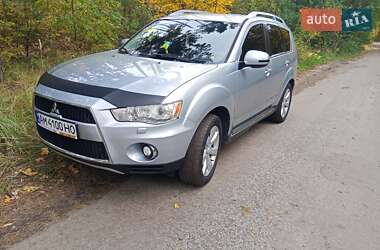 Внедорожник / Кроссовер Mitsubishi Outlander XL 2010 в 