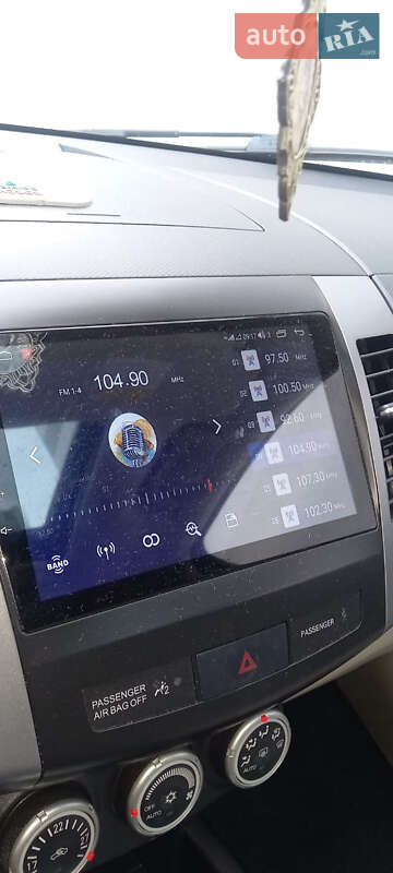 Внедорожник / Кроссовер Mitsubishi Outlander XL 2008 в Одессе