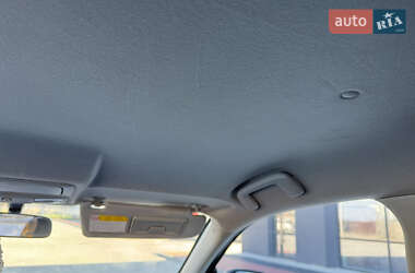 Позашляховик / Кросовер Mitsubishi Outlander XL 2008 в 