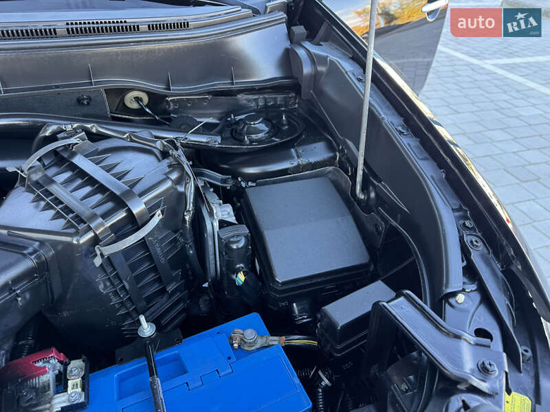 Позашляховик / Кросовер Mitsubishi Outlander XL 2008 в Івано-Франківську