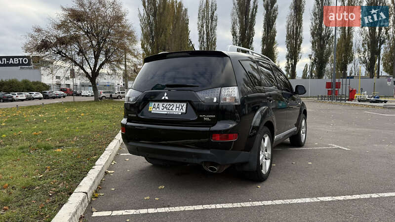 Внедорожник / Кроссовер Mitsubishi Outlander XL 2008 в Киеве
