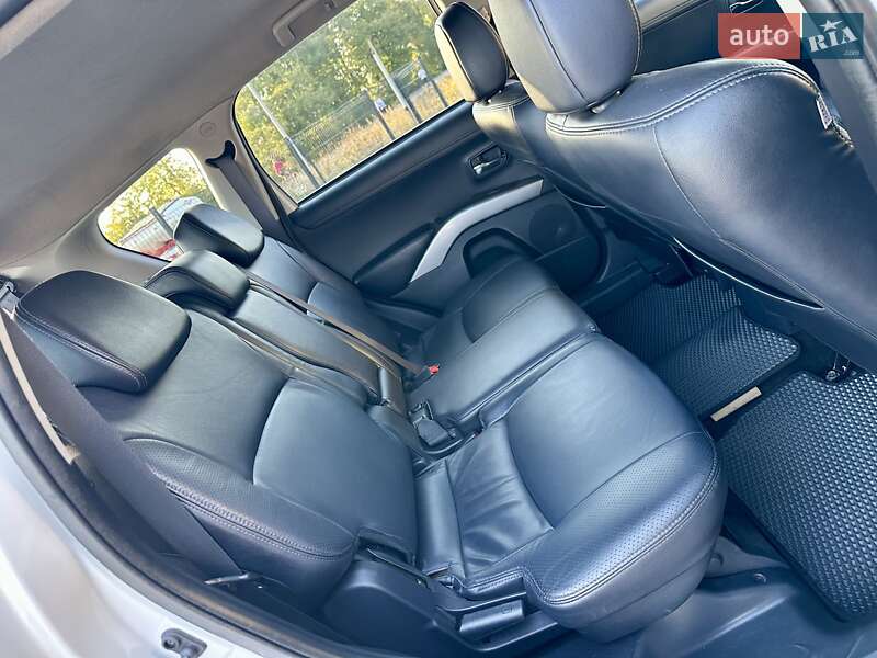 Позашляховик / Кросовер Mitsubishi Outlander XL 2011 в Вінниці фото 28 Позашляховик / Кросовер Mitsubishi Outlander XL 2011 в Вінниці