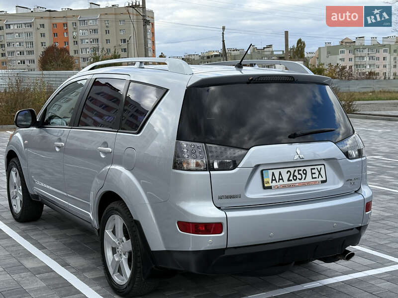 Позашляховик / Кросовер Mitsubishi Outlander XL 2007 в Вінниці фото 9 Позашляховик / Кросовер Mitsubishi Outlander XL 2007 в Вінниці