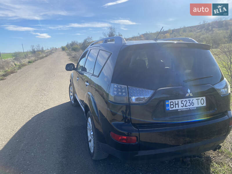 Позашляховик / Кросовер Mitsubishi Outlander XL 2007 в Іванівці фото 4 Позашляховик / Кросовер Mitsubishi Outlander XL 2007 в Іванівці
