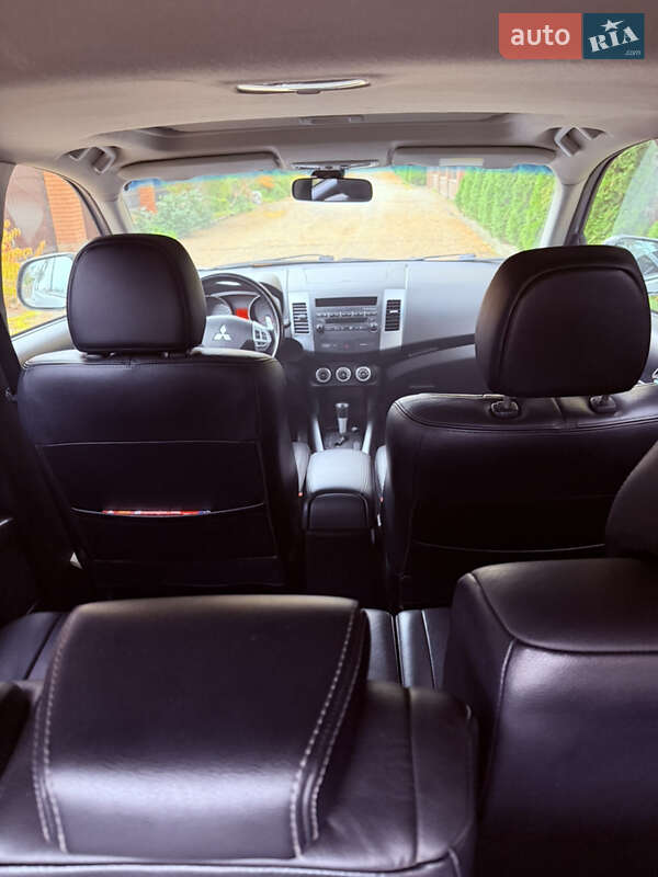 Внедорожник / Кроссовер Mitsubishi Outlander XL 2007 в Киеве фото 28 Внедорожник / Кроссовер Mitsubishi Outlander XL 2007 в Киеве