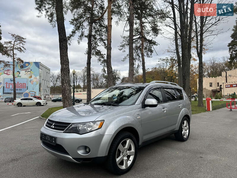 Позашляховик / Кросовер Mitsubishi Outlander XL 2008 в Харкові фото 3 Позашляховик / Кросовер Mitsubishi Outlander XL 2008 в Харкові