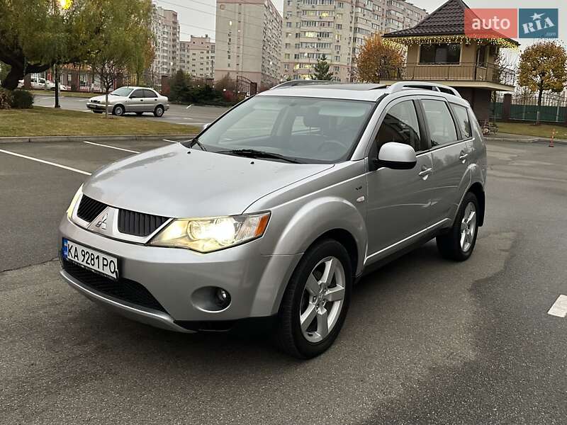 Внедорожник / Кроссовер Mitsubishi Outlander XL 2007 в Киеве фото 12 Внедорожник / Кроссовер Mitsubishi Outlander XL 2007 в Киеве