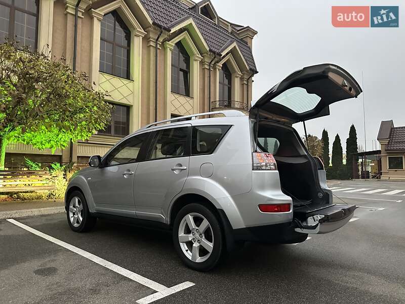 Внедорожник / Кроссовер Mitsubishi Outlander XL 2007 в Киеве фото 47 Внедорожник / Кроссовер Mitsubishi Outlander XL 2007 в Киеве