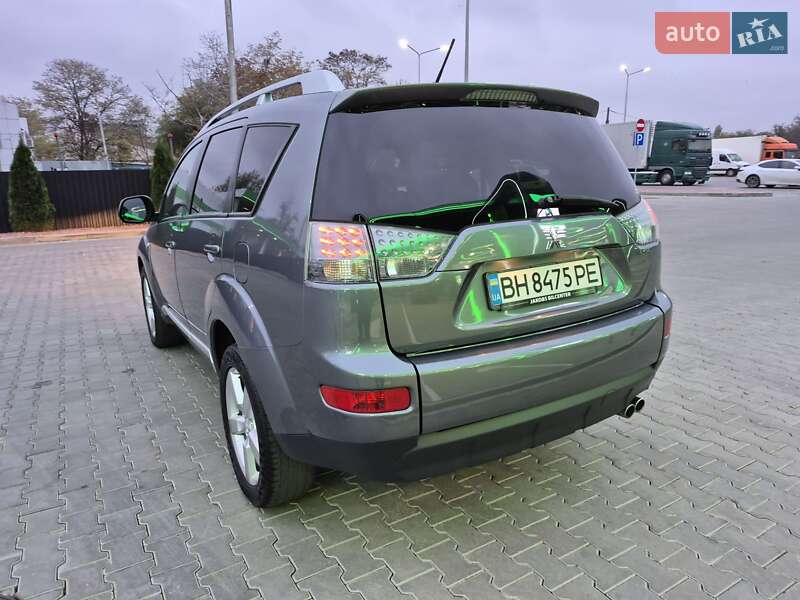 Позашляховик / Кросовер Mitsubishi Outlander XL 2007 в Одесі фото 19 Позашляховик / Кросовер Mitsubishi Outlander XL 2007 в Одесі