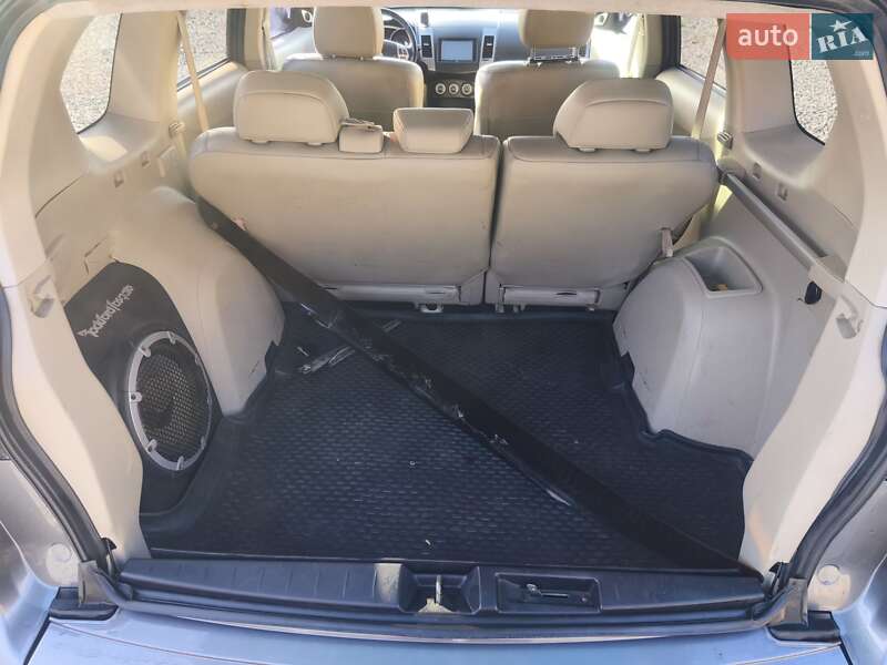 Внедорожник / Кроссовер Mitsubishi Outlander XL 2008 в Львове фото 13 Внедорожник / Кроссовер Mitsubishi Outlander XL 2008 в Львове