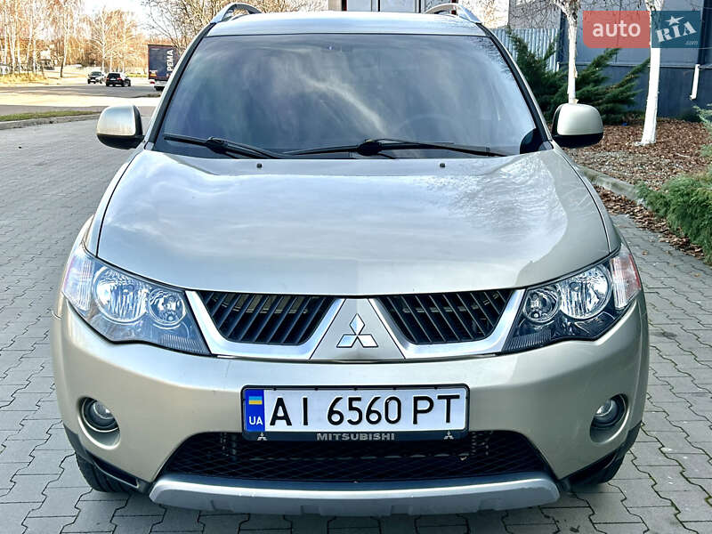 Внедорожник / Кроссовер Mitsubishi Outlander XL 2008 в Белой Церкви