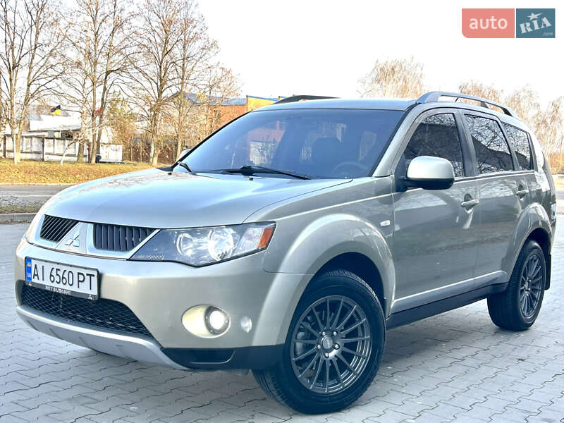 Внедорожник / Кроссовер Mitsubishi Outlander XL 2008 в Белой Церкви