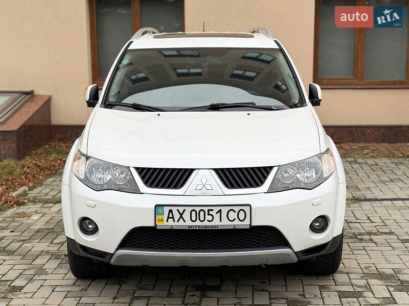 Внедорожник / Кроссовер Mitsubishi Outlander XL 2008 в Харькове