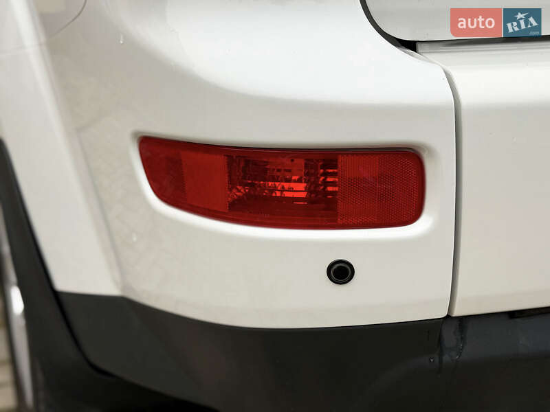 Внедорожник / Кроссовер Mitsubishi Outlander XL 2008 в Харькове