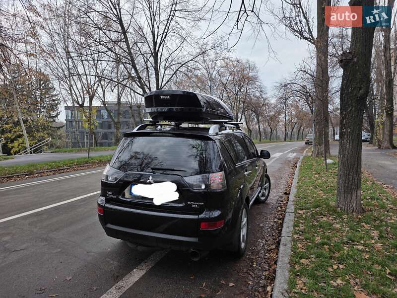 Внедорожник / Кроссовер Mitsubishi Outlander XL 2008 в Киеве фото 4 Внедорожник / Кроссовер Mitsubishi Outlander XL 2008 в Киеве