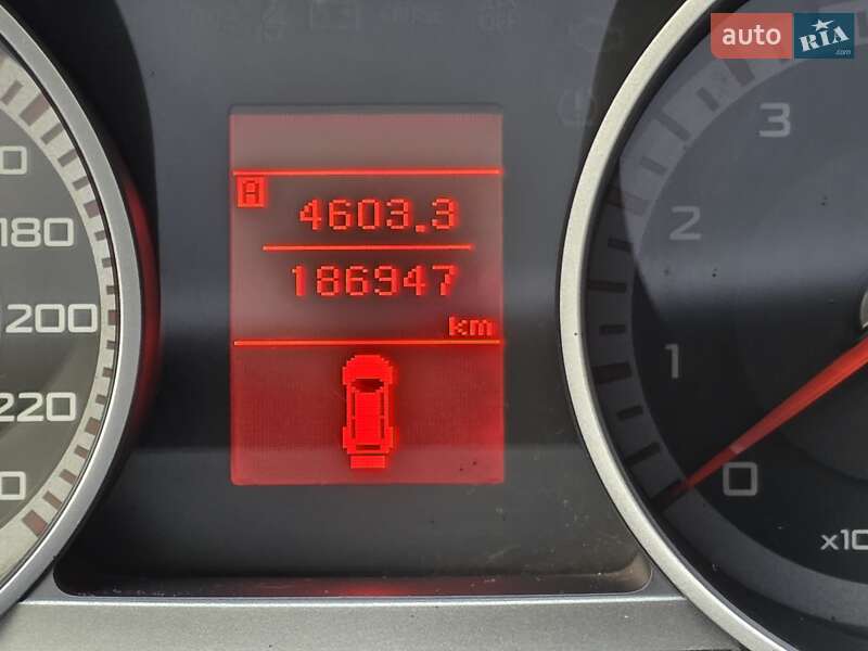 Внедорожник / Кроссовер Mitsubishi Outlander XL 2008 в Киеве фото 5 Внедорожник / Кроссовер Mitsubishi Outlander XL 2008 в Киеве