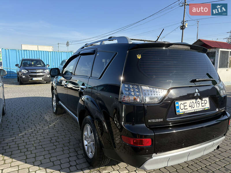 Внедорожник / Кроссовер Mitsubishi Outlander XL 2007 в Черновцах