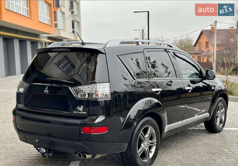 Позашляховик / Кросовер Mitsubishi Outlander XL 2006 в Бару