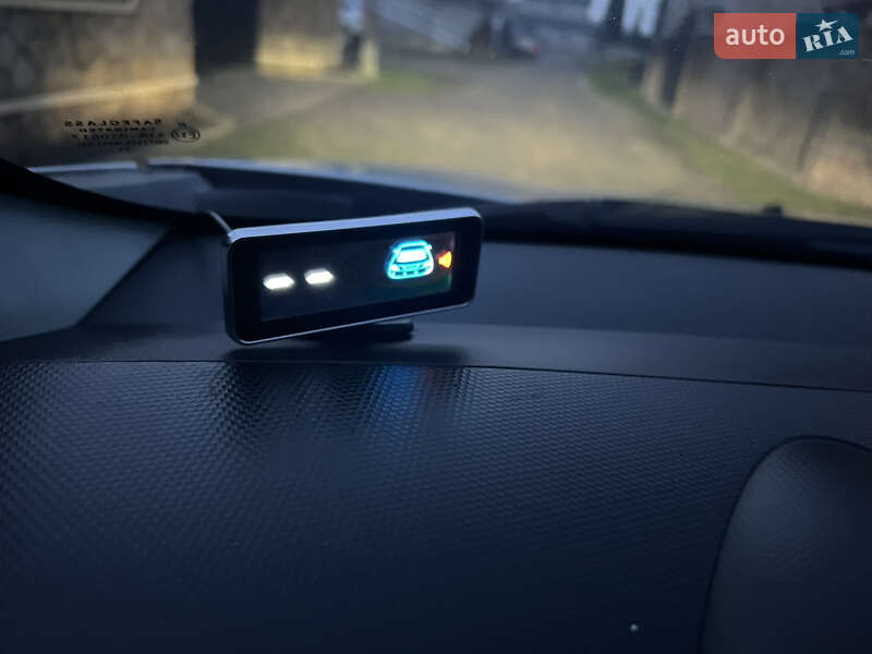 Внедорожник / Кроссовер Mitsubishi Outlander XL 2007 в Черновцах