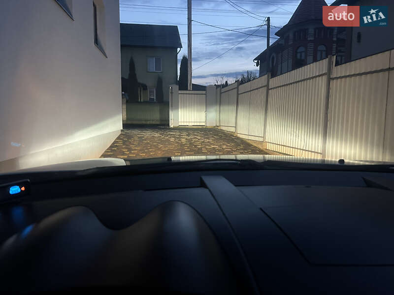 Внедорожник / Кроссовер Mitsubishi Outlander XL 2007 в Черновцах