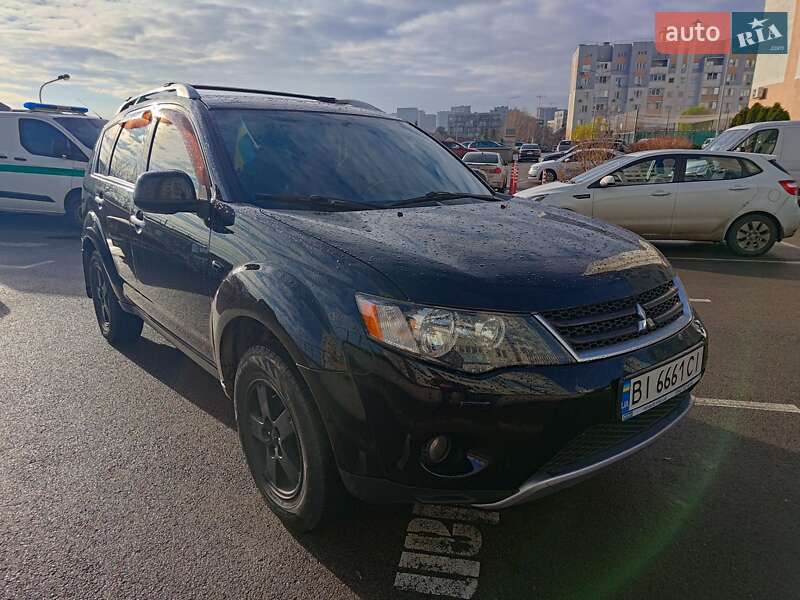 Mitsubishi Outlander XL 2008