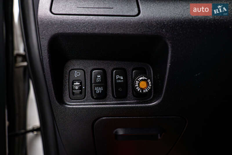 Внедорожник / Кроссовер Mitsubishi Outlander XL 2010 в Киеве фото 16 Внедорожник / Кроссовер Mitsubishi Outlander XL 2010 в Киеве