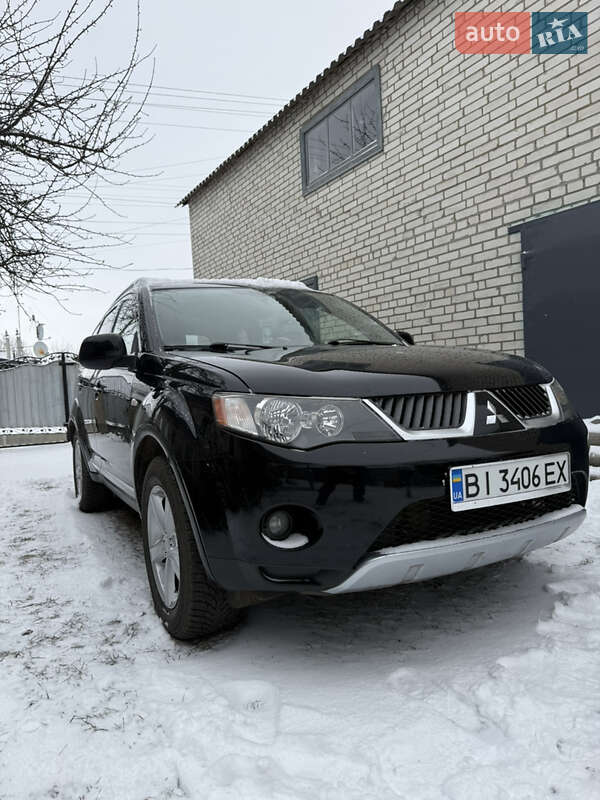 Mitsubishi Outlander XL 2008