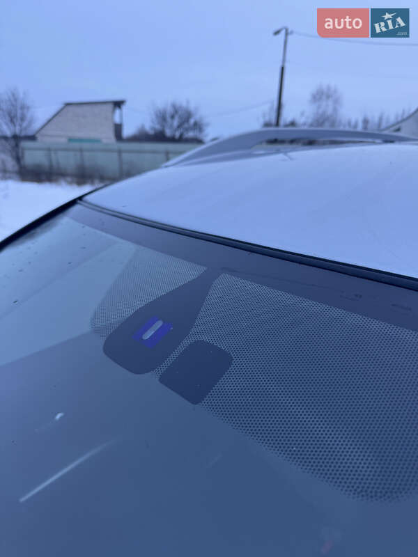 Позашляховик / Кросовер Mitsubishi Outlander XL 2008 в Броварах