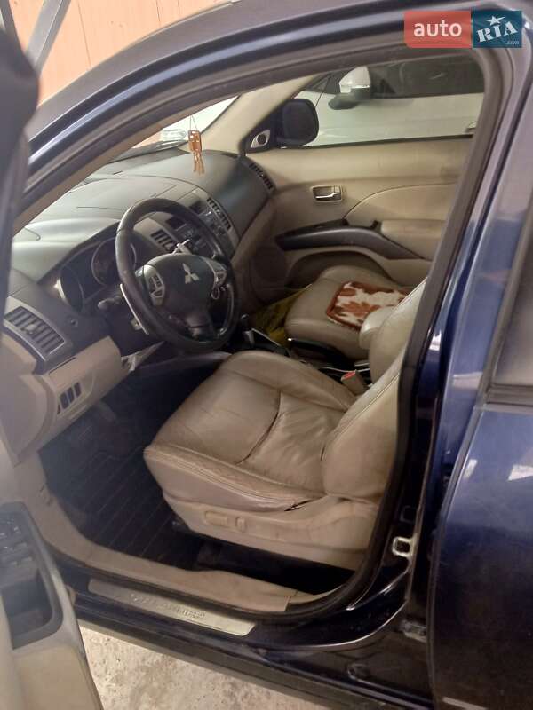 Mitsubishi Outlander XL 2007