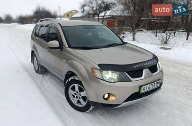 Внедорожник / Кроссовер Mitsubishi Outlander XL 2008 в Черкассах
