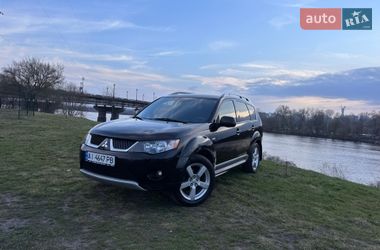Внедорожник / Кроссовер Mitsubishi Outlander XL 2008 в Киеве