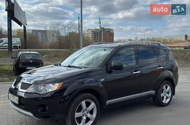 Позашляховик / Кросовер Mitsubishi Outlander XL 2007 в Львові