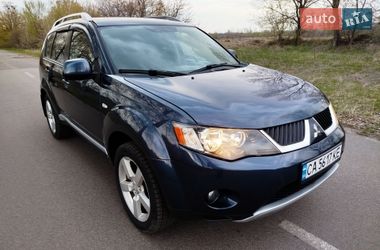 Позашляховик / Кросовер Mitsubishi Outlander XL 2008 в Черкасах