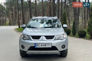 Позашляховик / Кросовер Mitsubishi Outlander XL 2008 в Львові