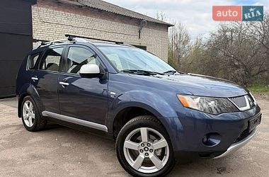 Внедорожник / Кроссовер Mitsubishi Outlander XL 2008 в Ахтырке