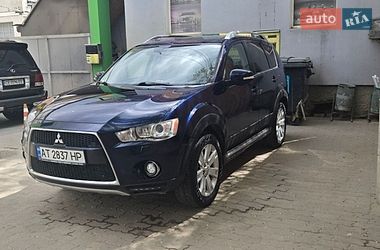 Внедорожник / Кроссовер Mitsubishi Outlander XL 2010 в Черновцах