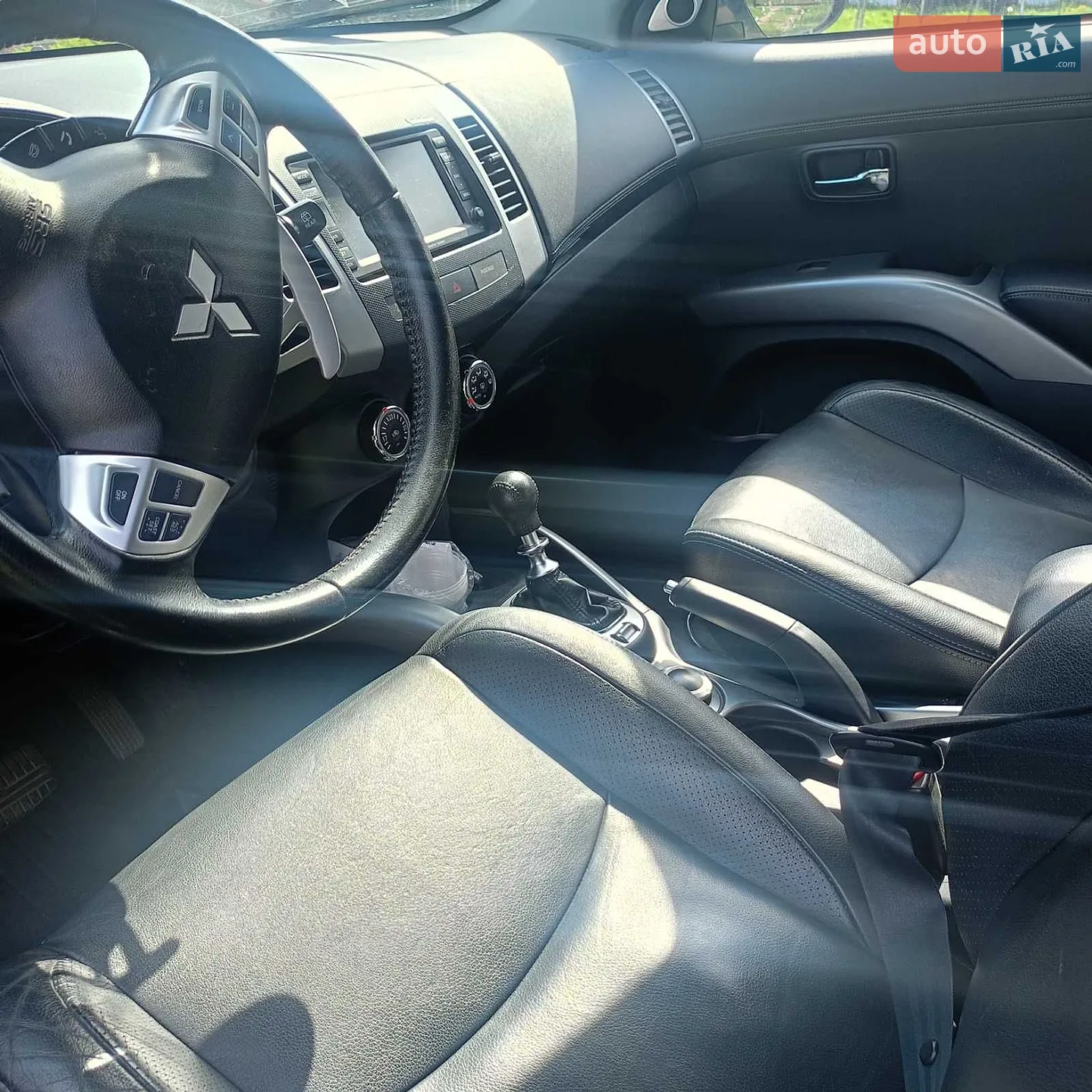 2012 Mitsubishi Outlander - мініатюра 40