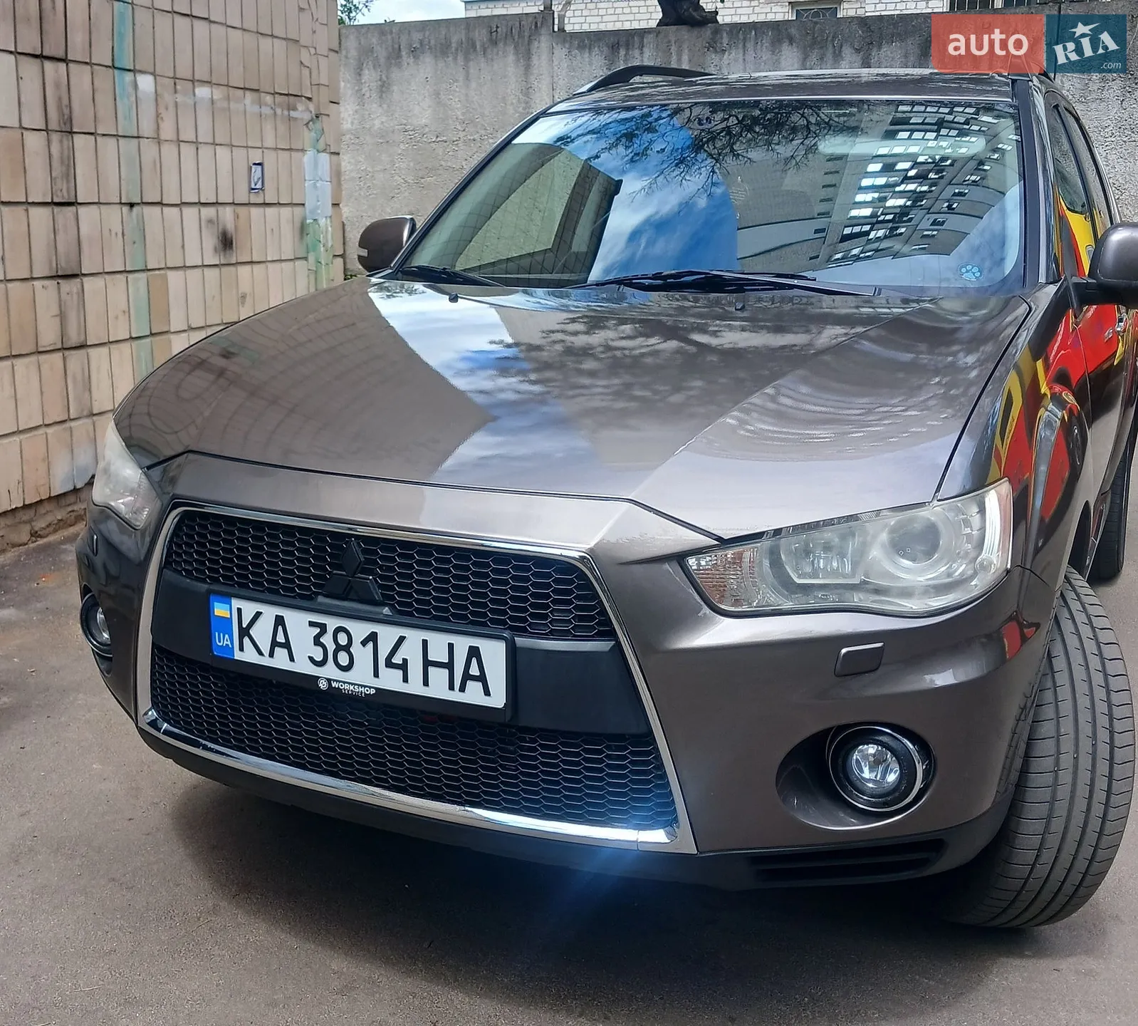 2010 Mitsubishi Outlander - мініатюра 2