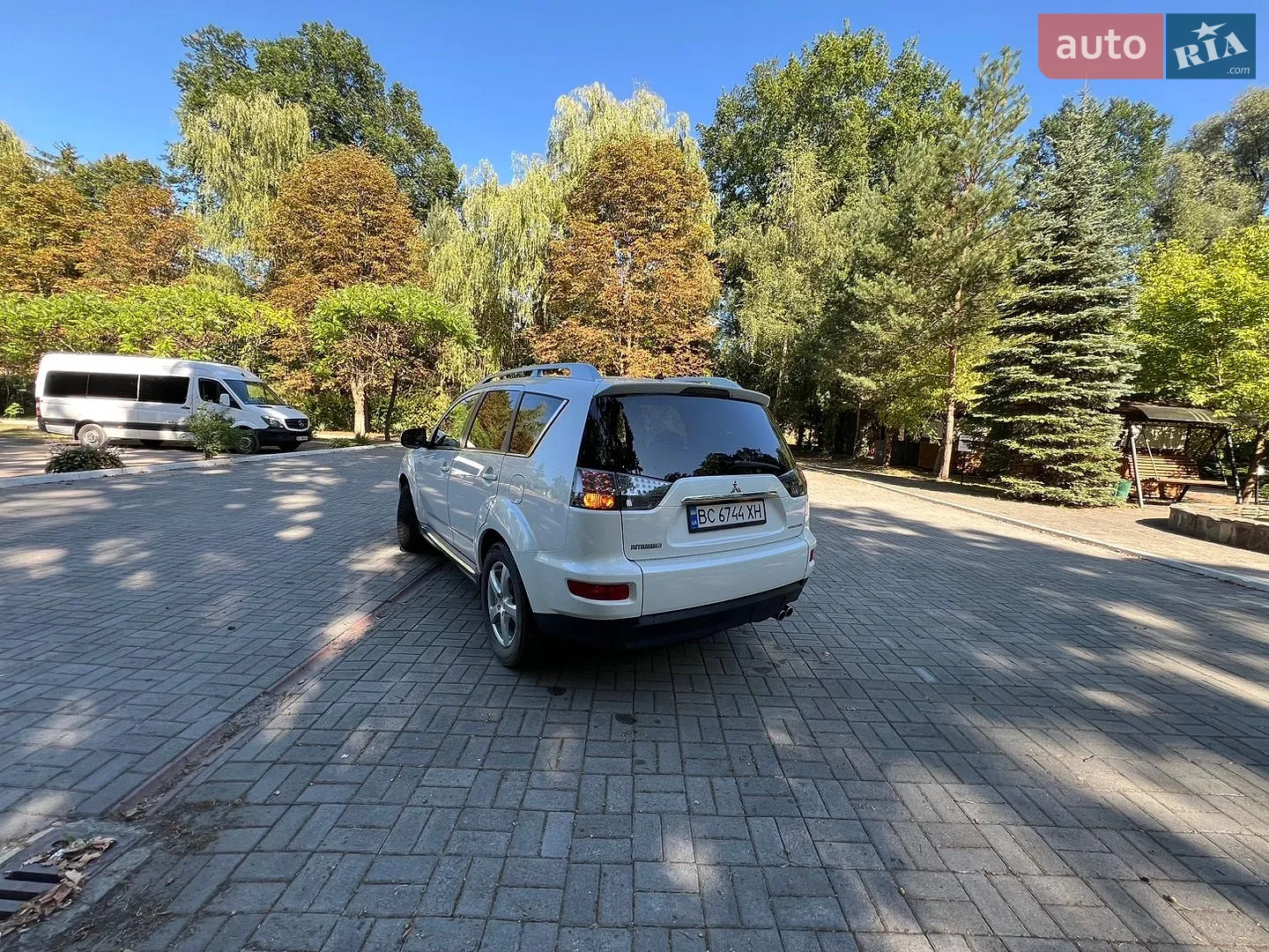 2010 Mitsubishi Outlander - мініатюра 10