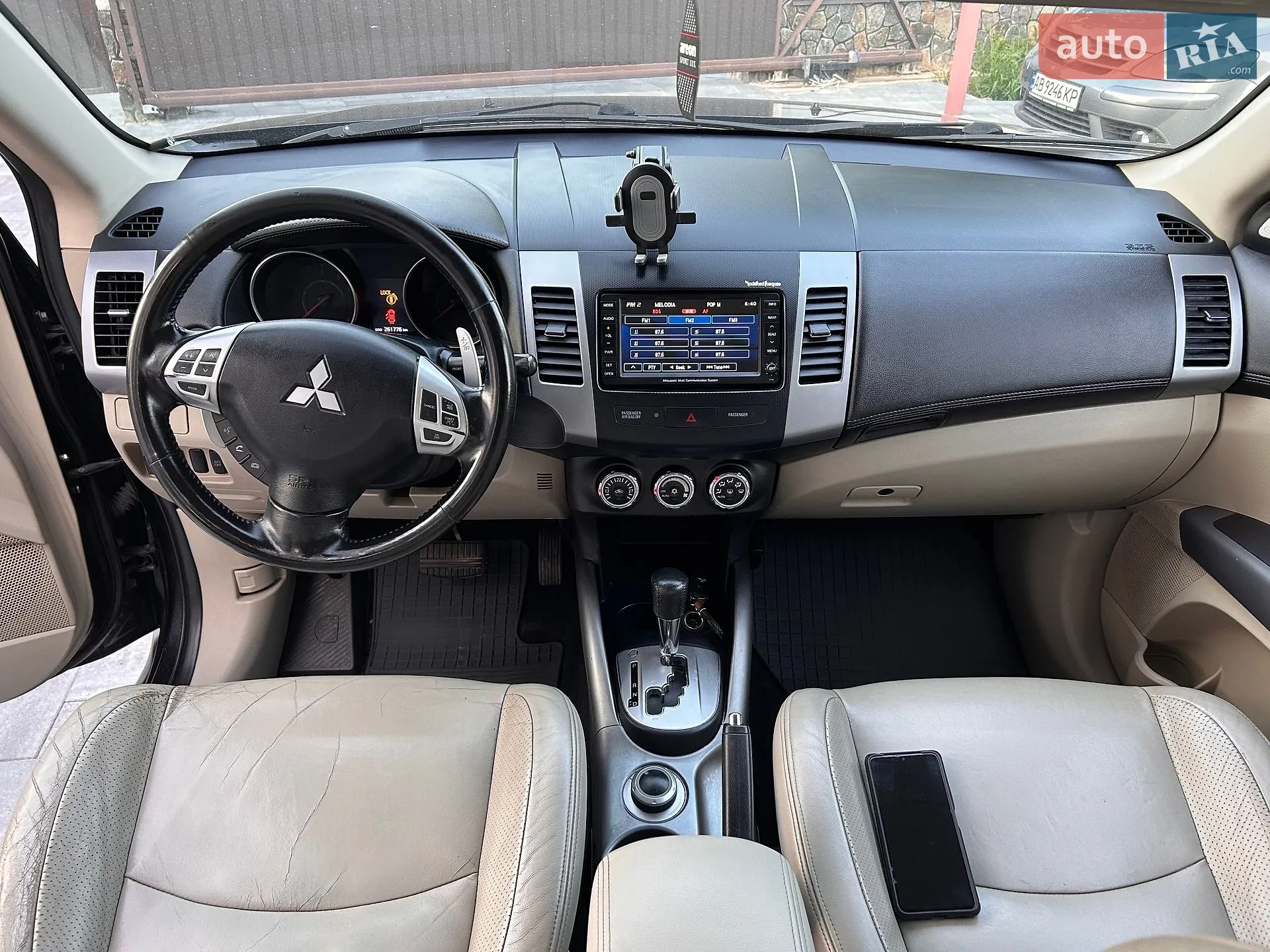 2010 Mitsubishi Outlander - мініатюра 6