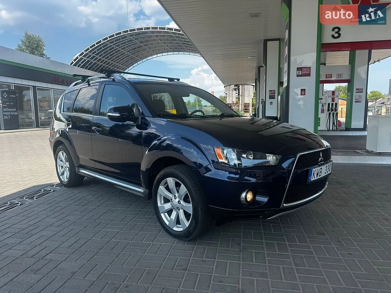 Mitsubishi Outlander XL 2010