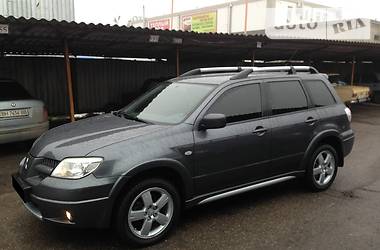 Внедорожник / Кроссовер Mitsubishi Outlander 2008 в 