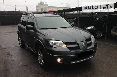 Внедорожник / Кроссовер Mitsubishi Outlander 2008 в 