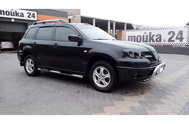  Mitsubishi Outlander 2003 в Александрие