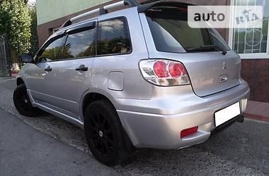 Внедорожник / Кроссовер Mitsubishi Outlander 2004 в Херсоне