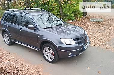 Внедорожник / Кроссовер Mitsubishi Outlander 2005 в Житомире