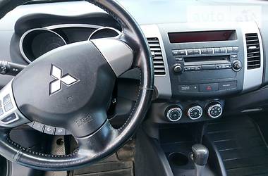 Внедорожник / Кроссовер Mitsubishi Outlander 2010 в Киеве