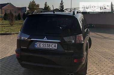 Внедорожник / Кроссовер Mitsubishi Outlander 2012 в Черновцах