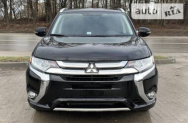 Внедорожник / Кроссовер Mitsubishi Outlander 2018 в Тернополе